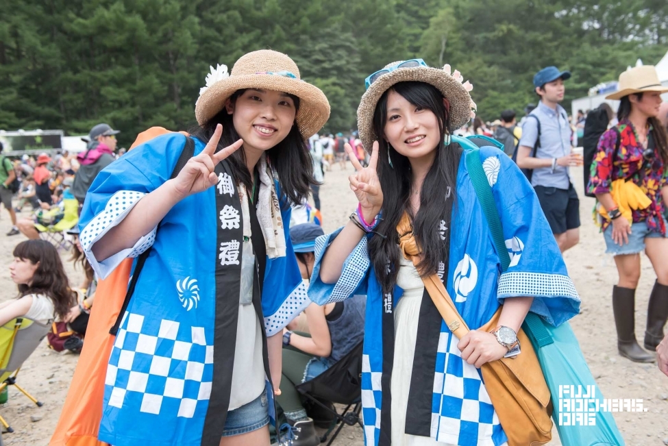 法被ぃ（はっぴぃ）ガールズ | FUJIROCK EXPRESS '16