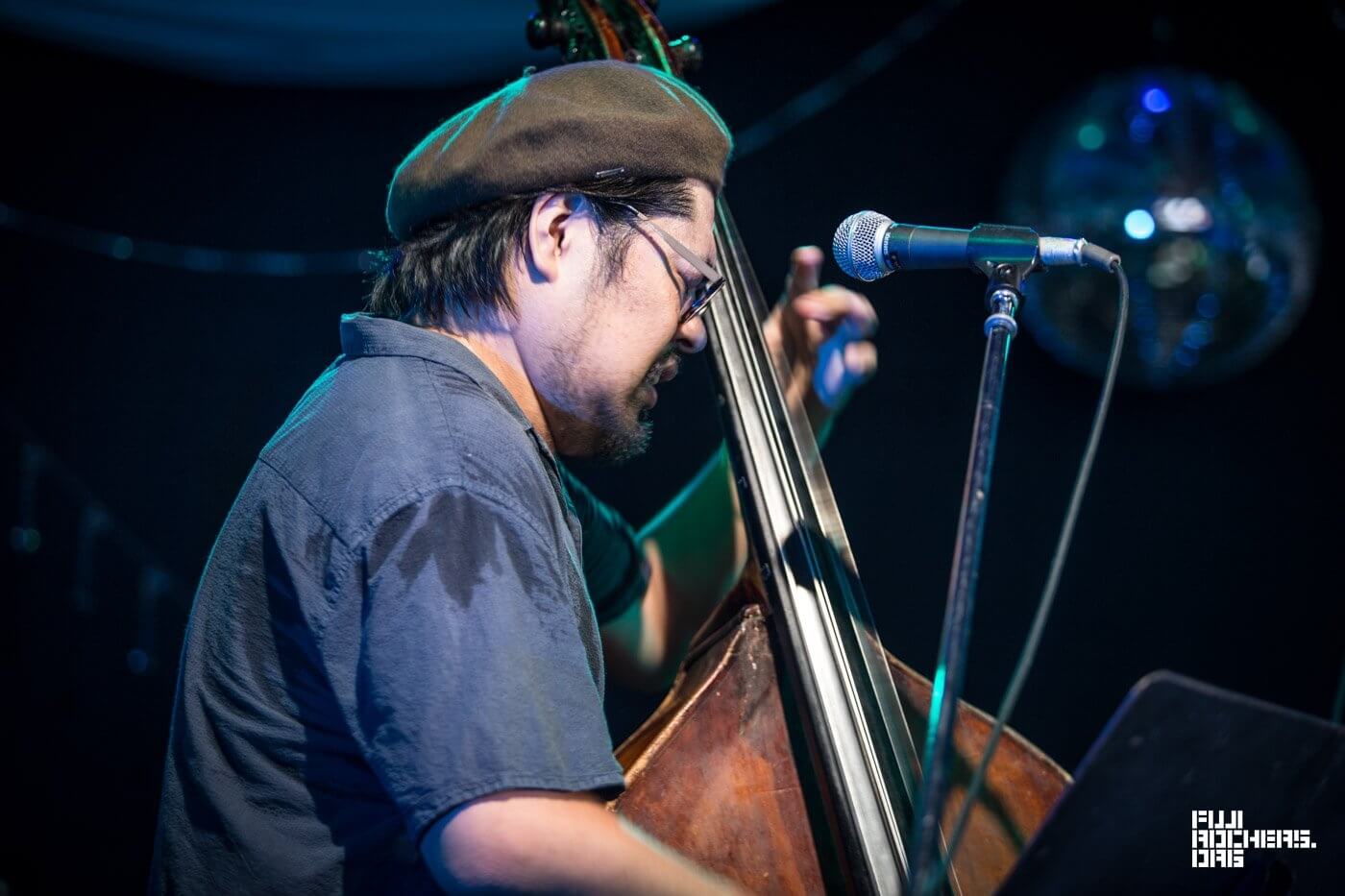 AO YOUNG & FLYING GIMMY’S