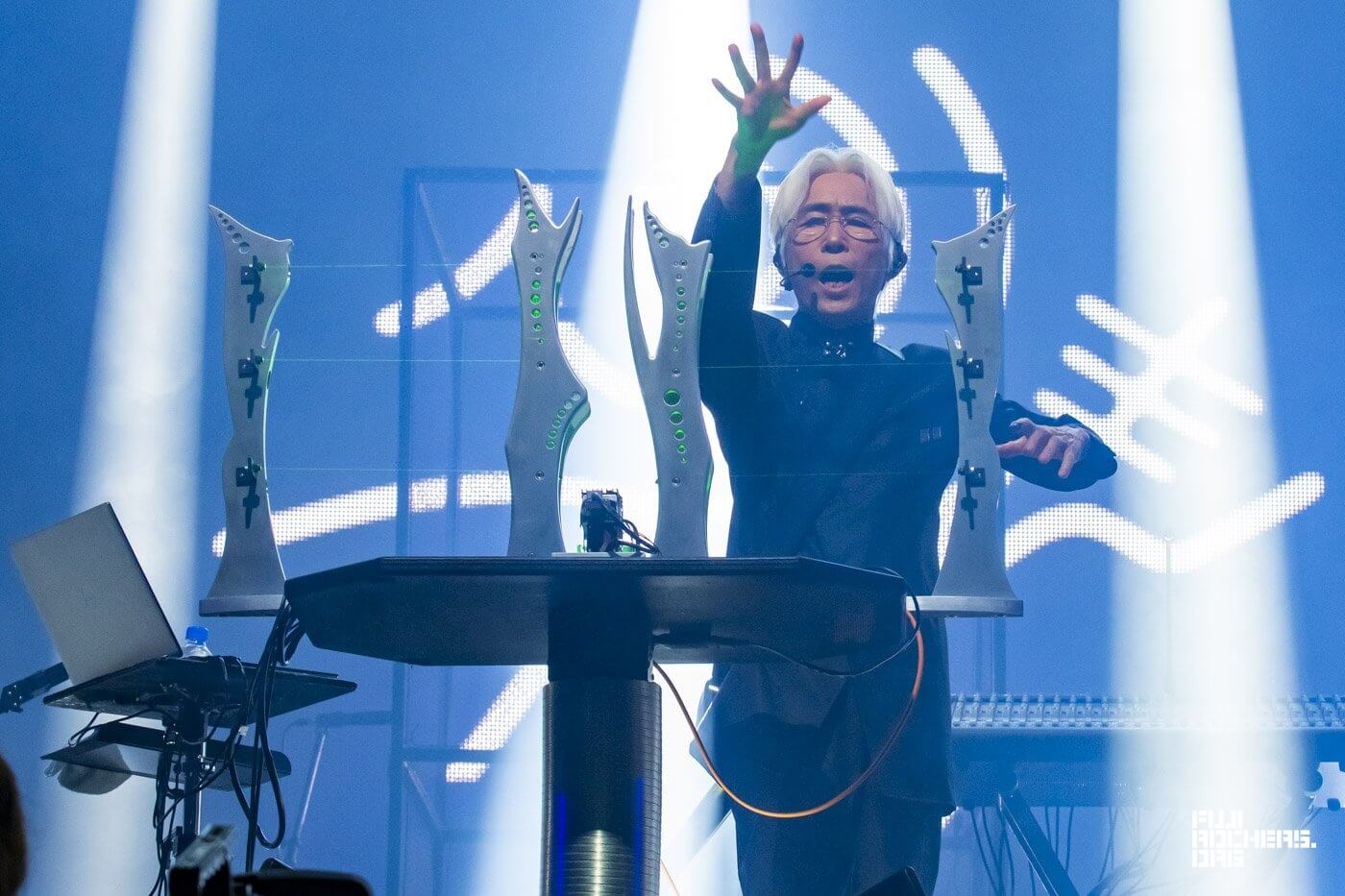 平沢進＋会人(EJIN)