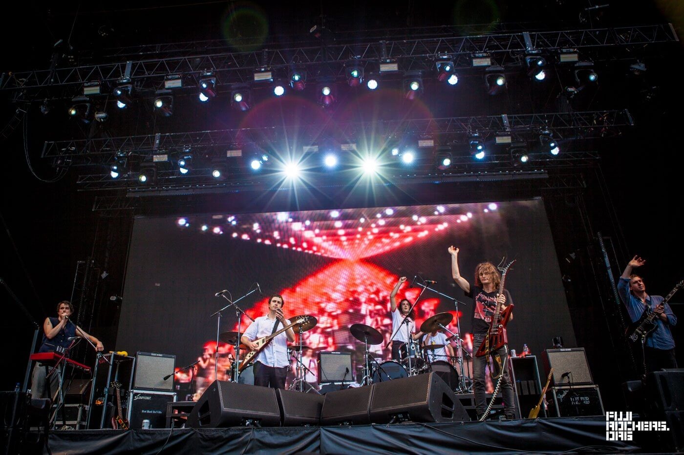 KING GIZZARD & THE LIZARD WIZARD