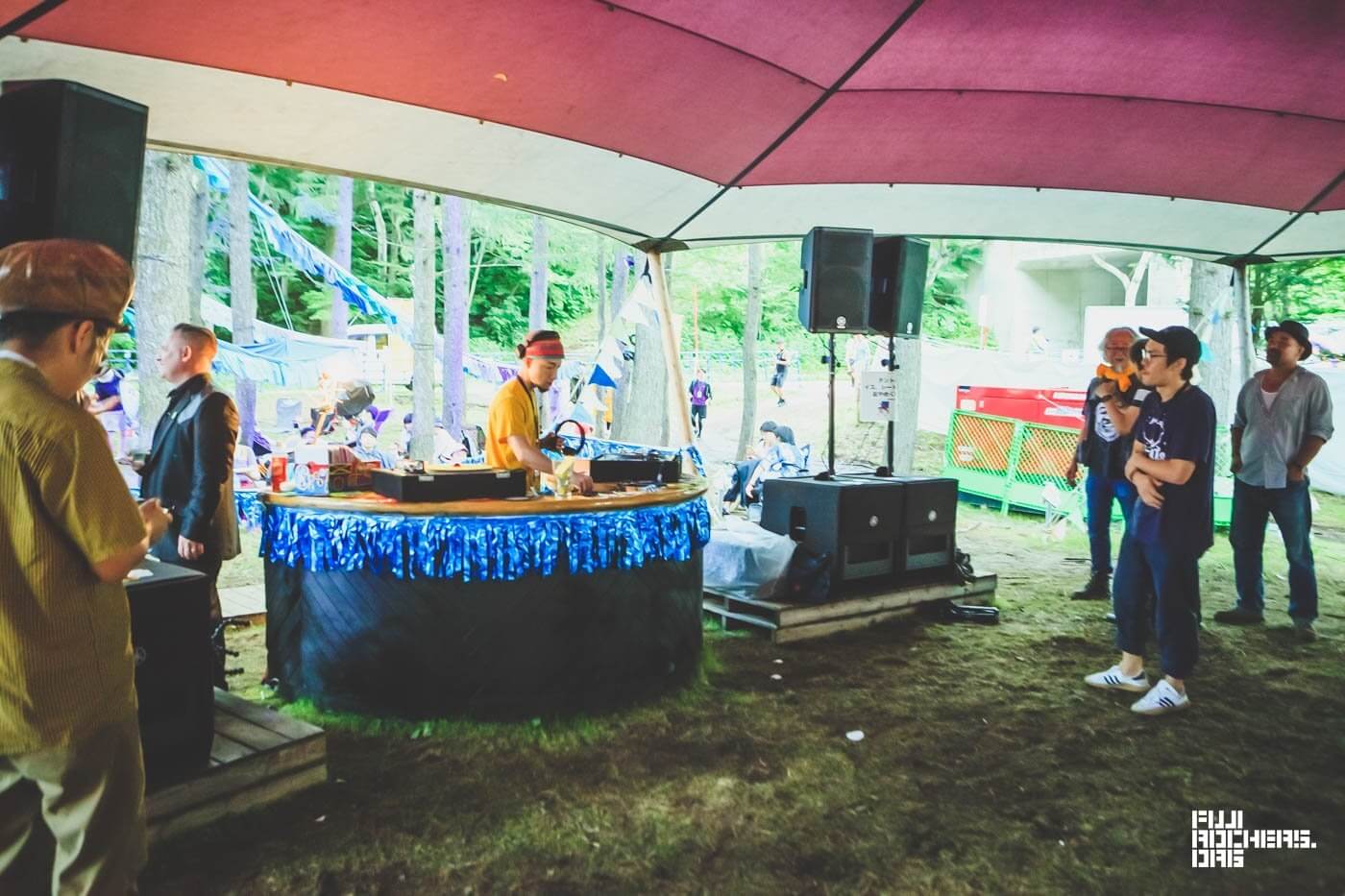 Eastern Standard Sounds presents, Cheong Dahl, Smiley Song and Moho