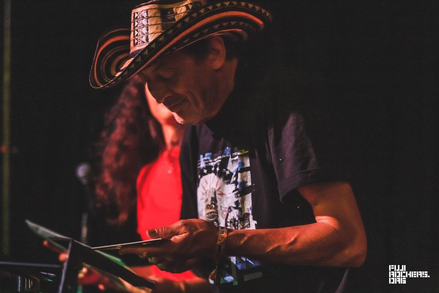 CUMBIA KID meets CHONTA DJ