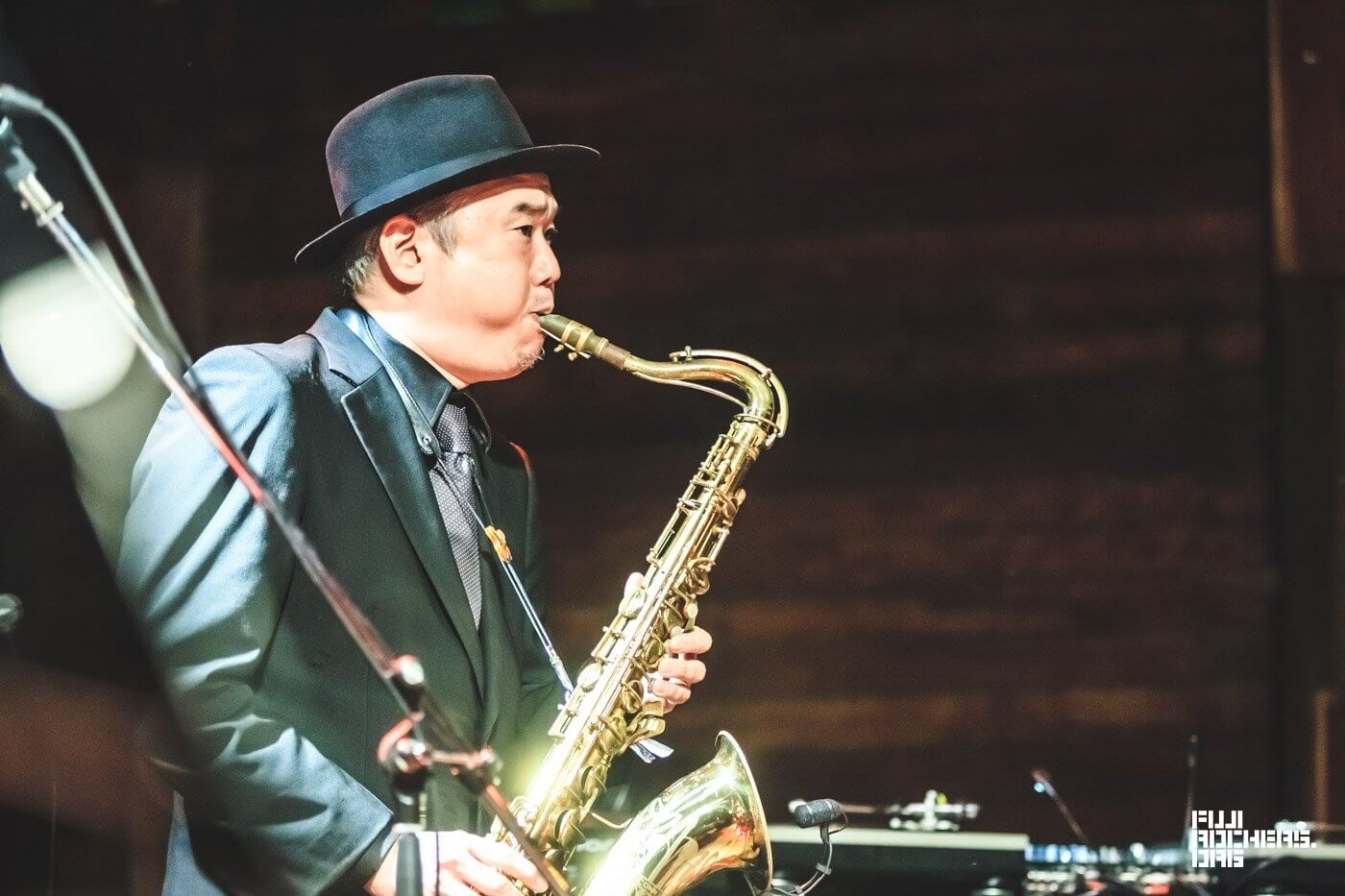 勝手にしやがれ