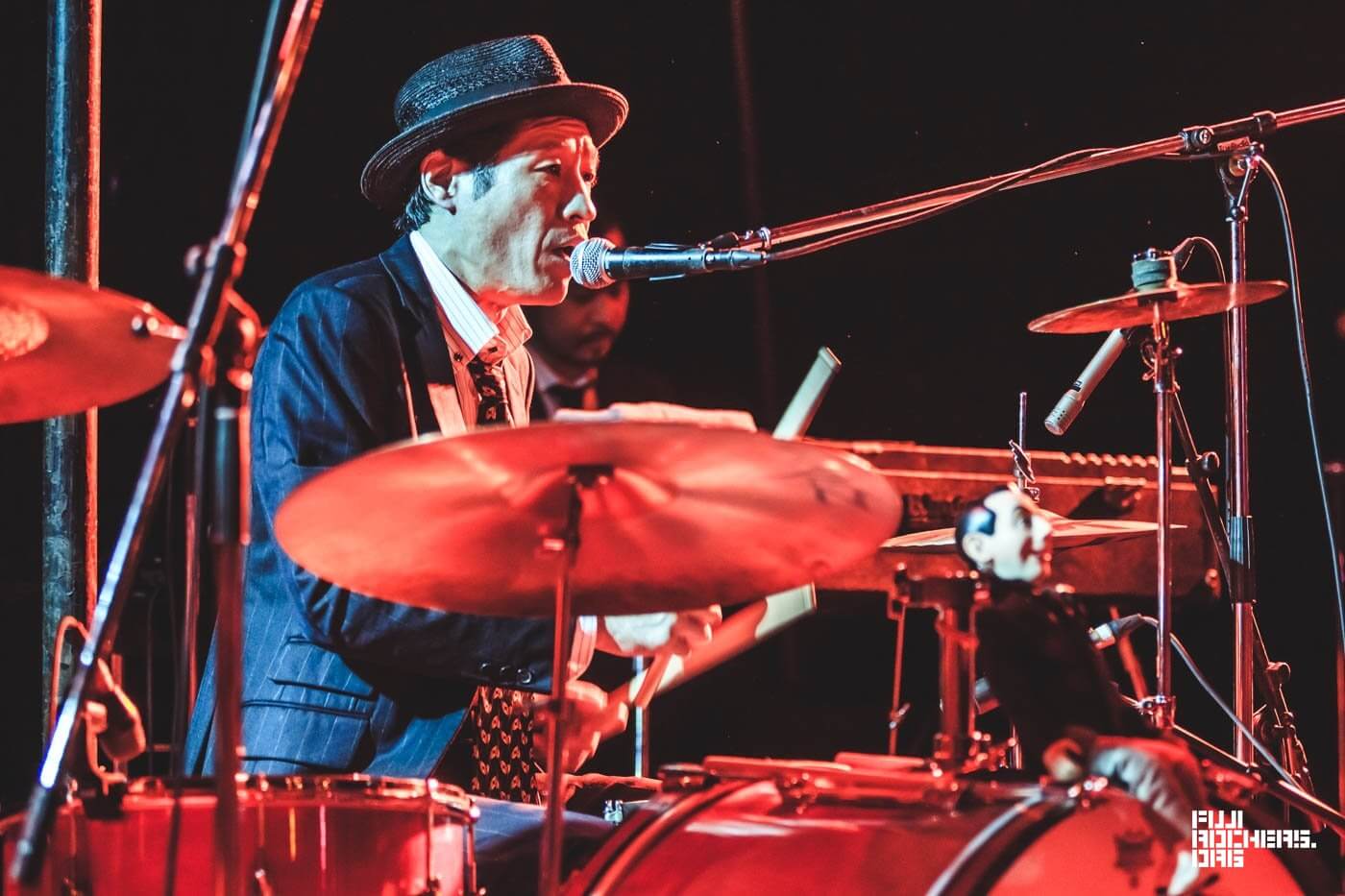 勝手にしやがれ