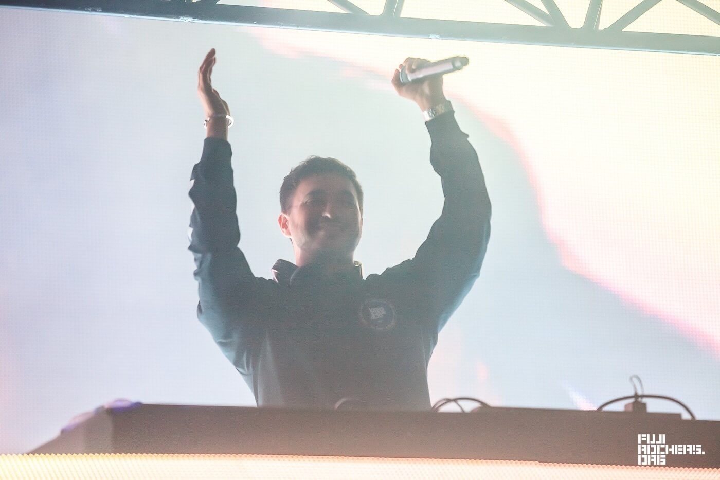 JONAS BLUE