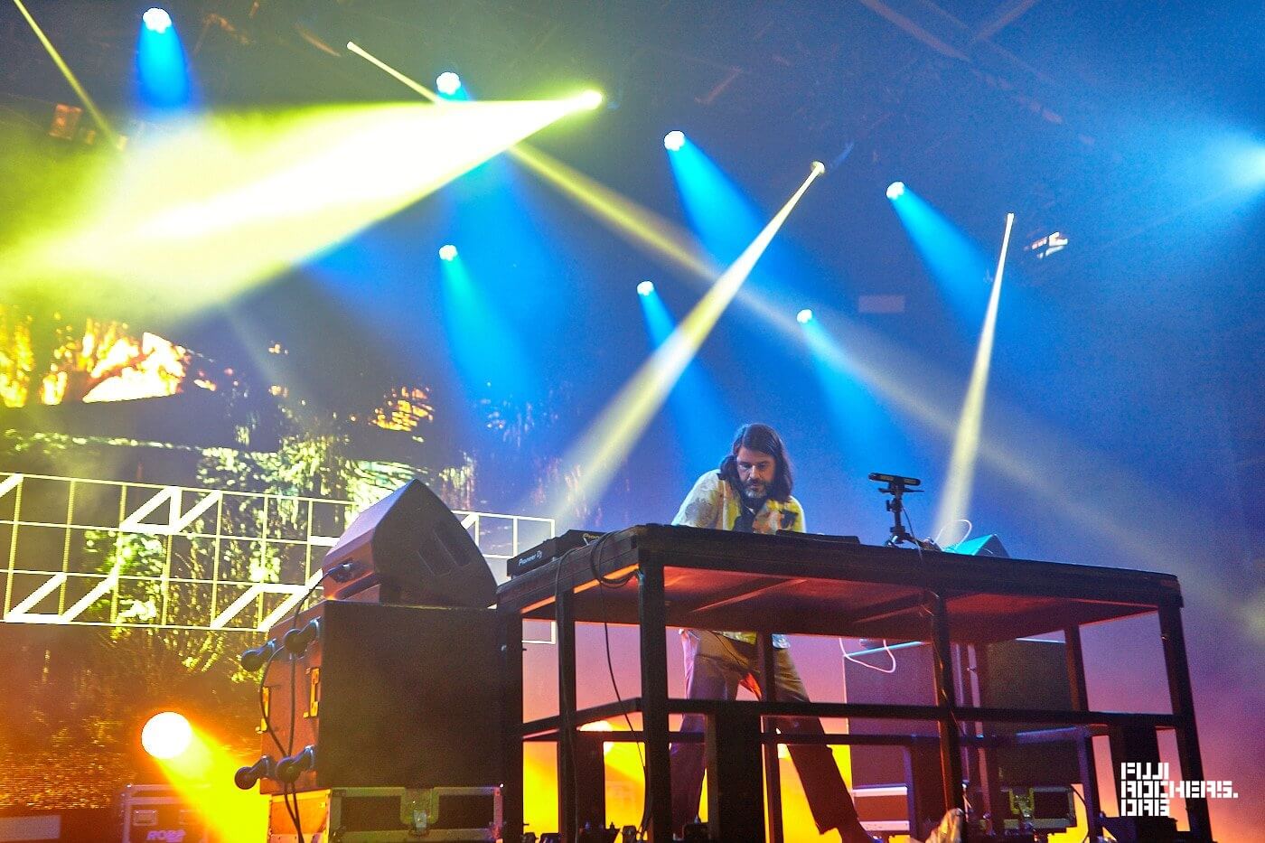 QUANTIC (SOLO LIVE SET)