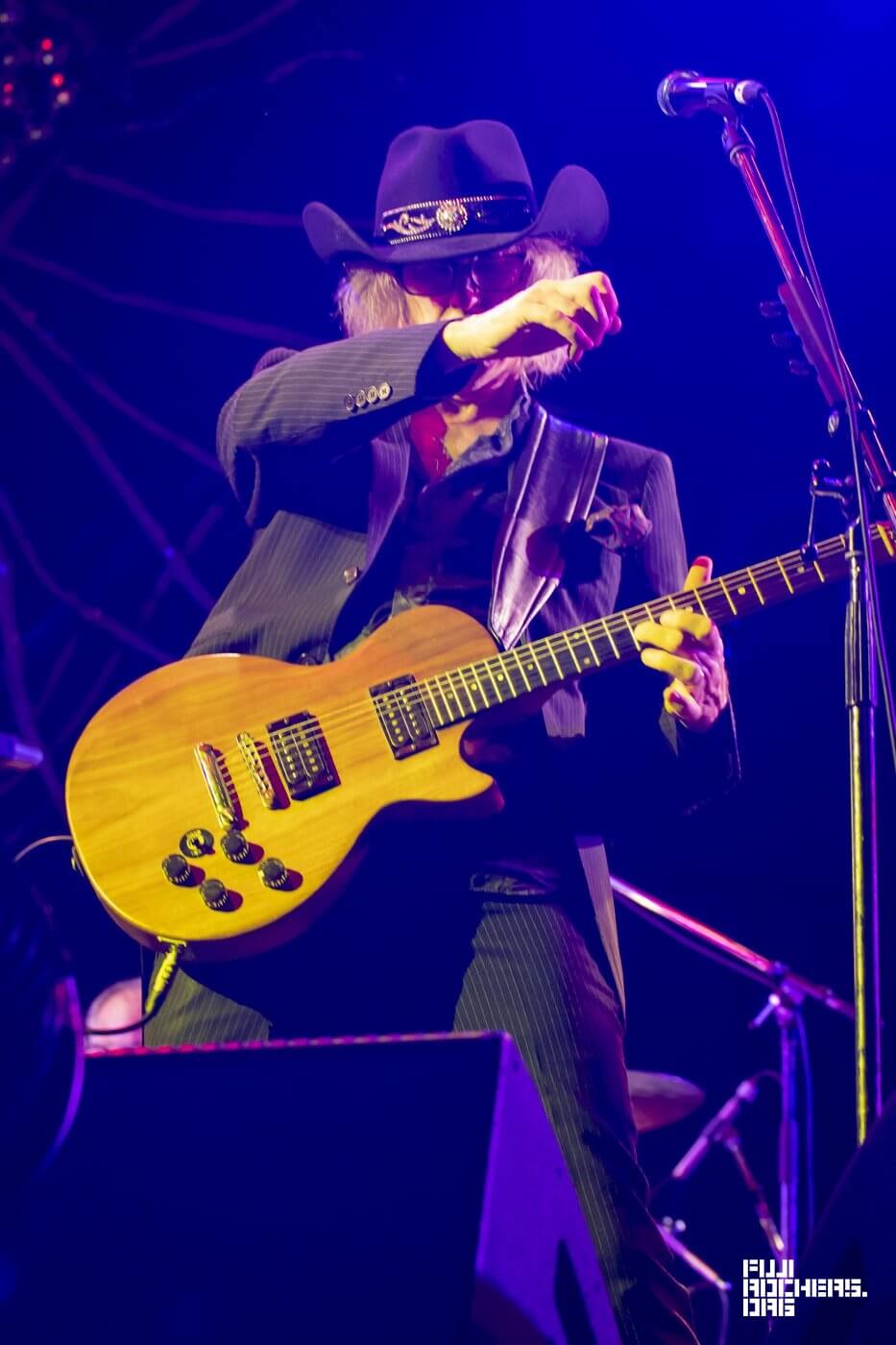 THE WATERBOYS