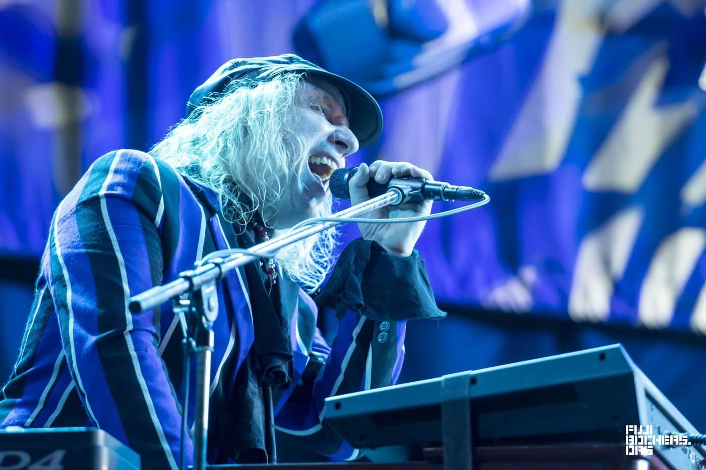 THE WATERBOYS