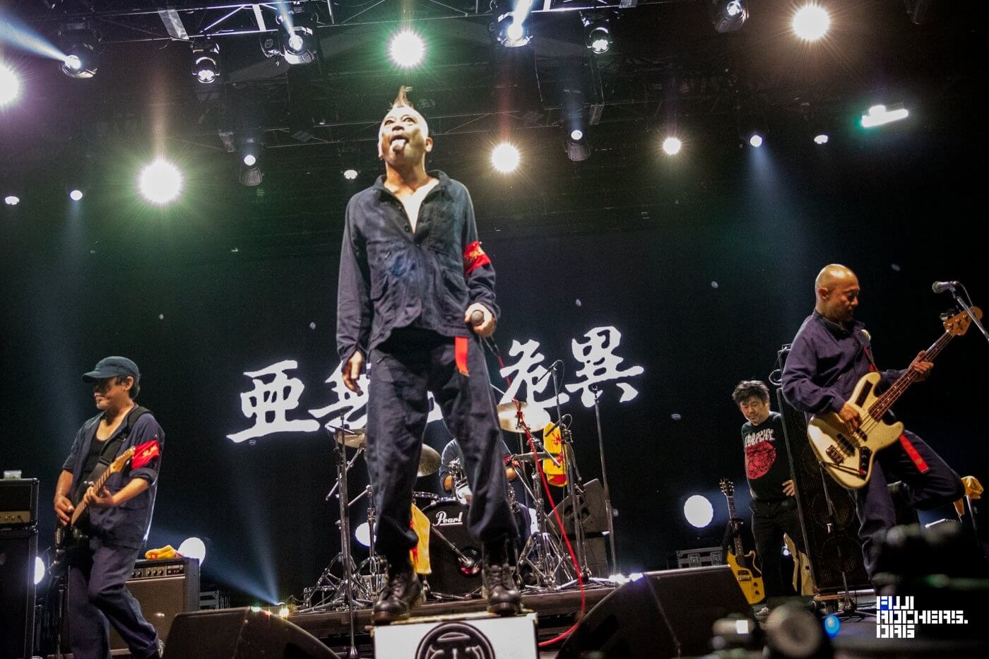 亜無亜危異 | FUJIROCK EXPRESS '19 | フジロック会場から最新