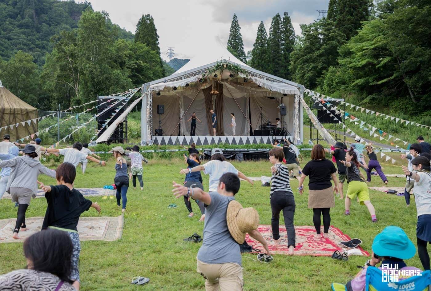 ヨガワークショップ/BASEWORKS