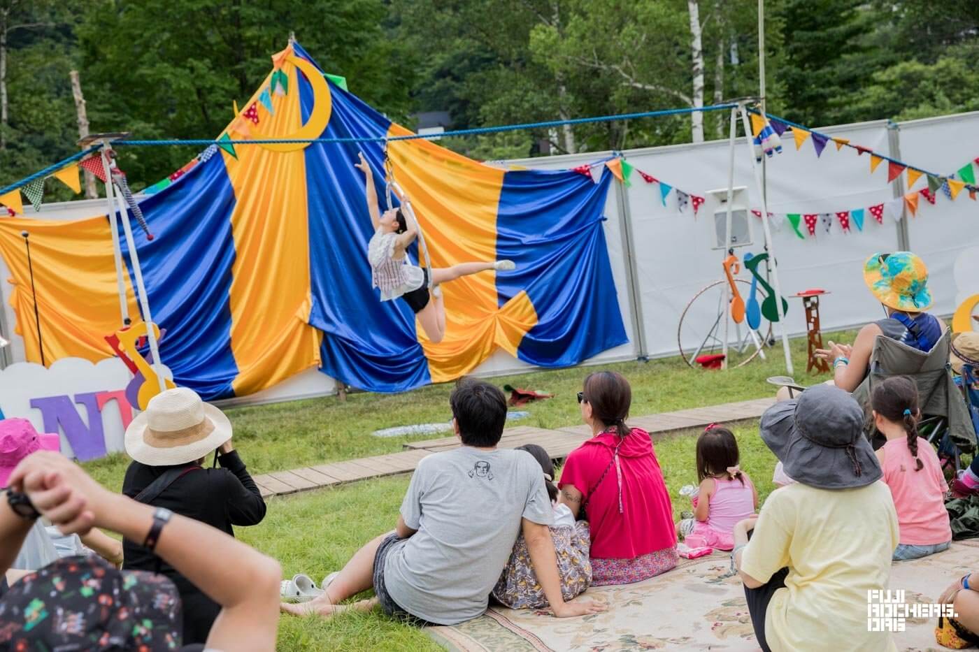 クロワッサンサーカス