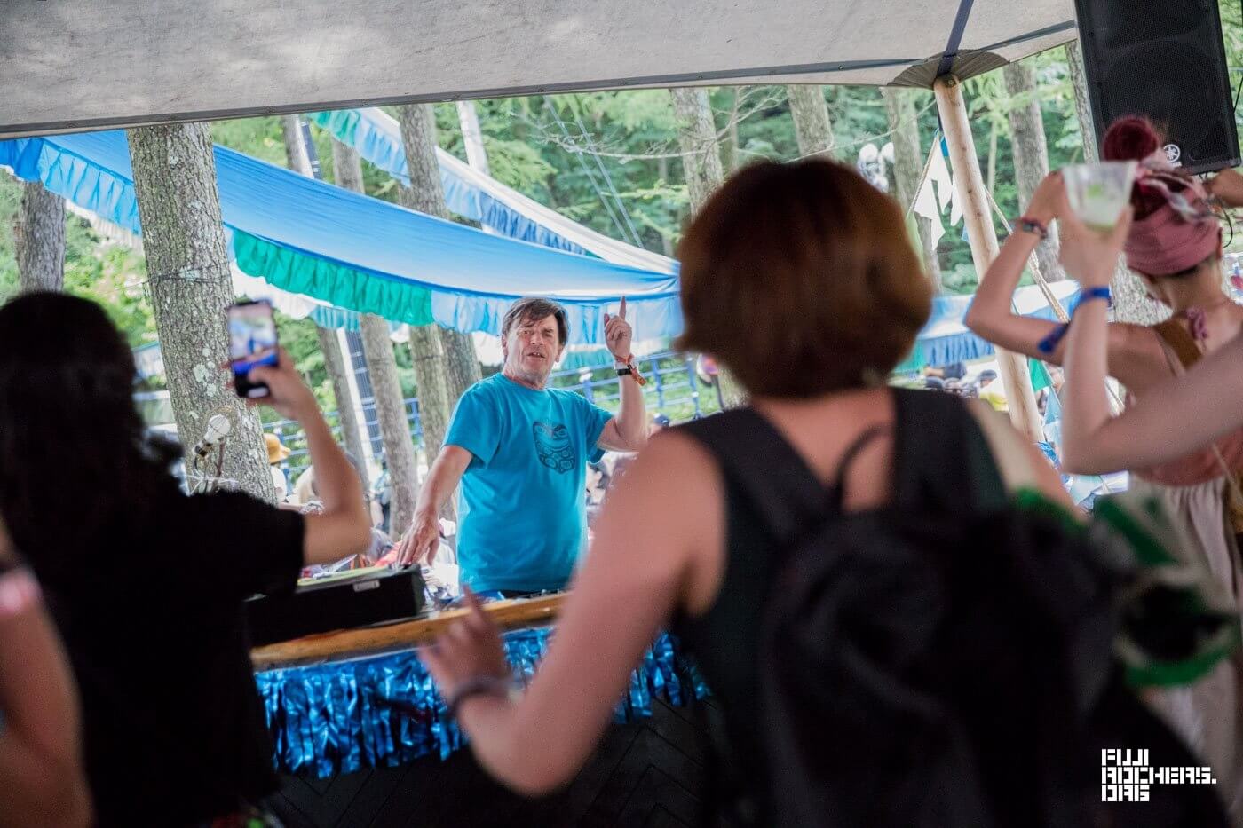 JIM WEST – Jim’s Vinyl Nasium