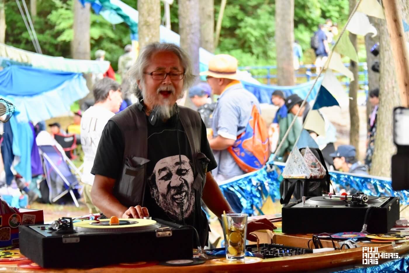 Fujirockers bar : Yu K.WEST, Koichi Hanafusa and Wildcat Tex