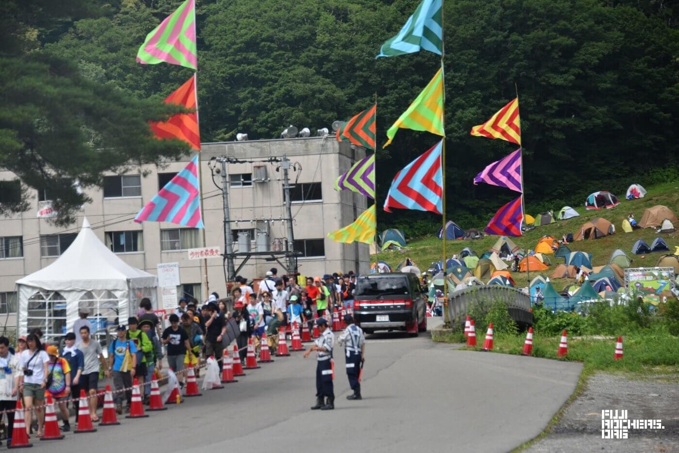 3日目、入場ゲート手前〜グリーンの様子