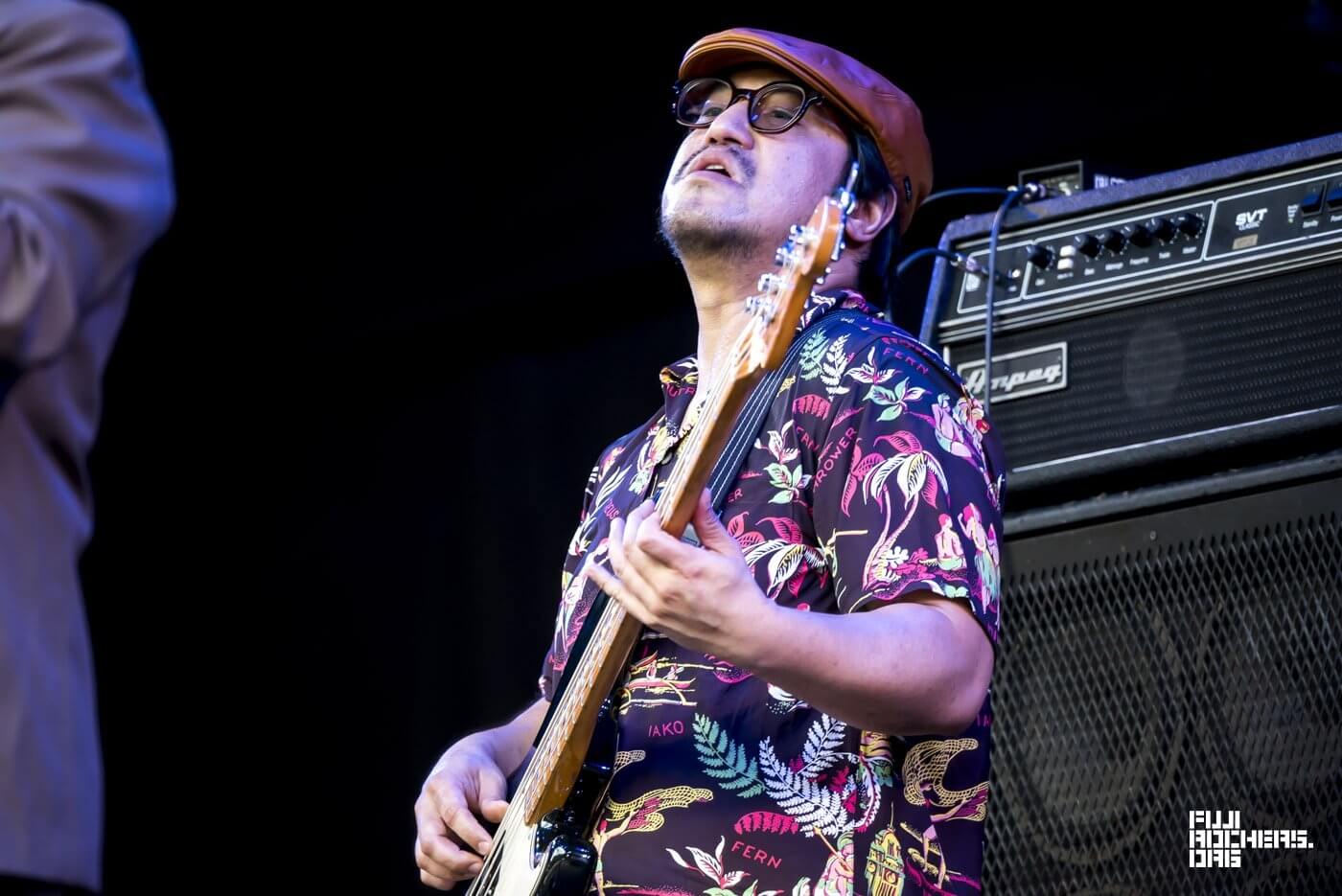 THE PARADISE BANGKOK MOLAM INTERNATIONAL BAND