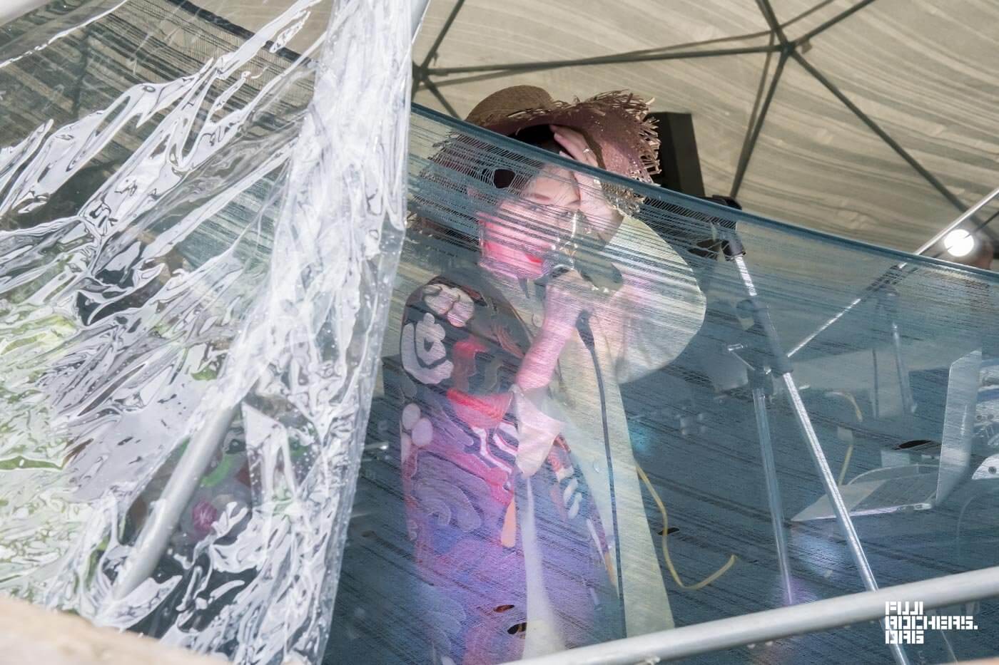 ERUSAERT AMIHSUKAY（水曜日のカンパネラ×オオルタイチ）