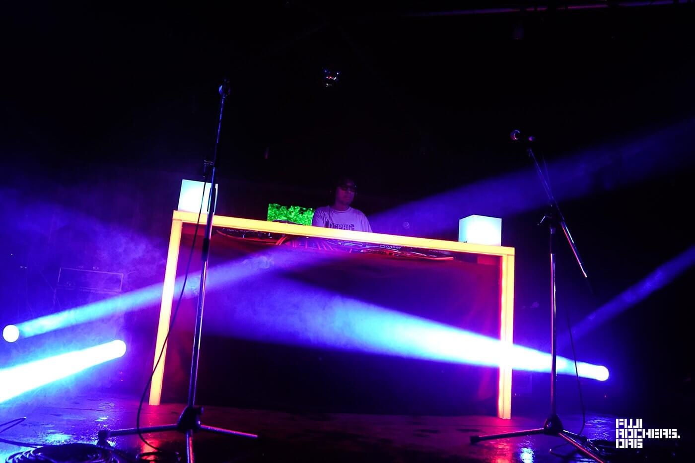 菊地成孔 (DJ) feat. FINAL SPANK HAPPY