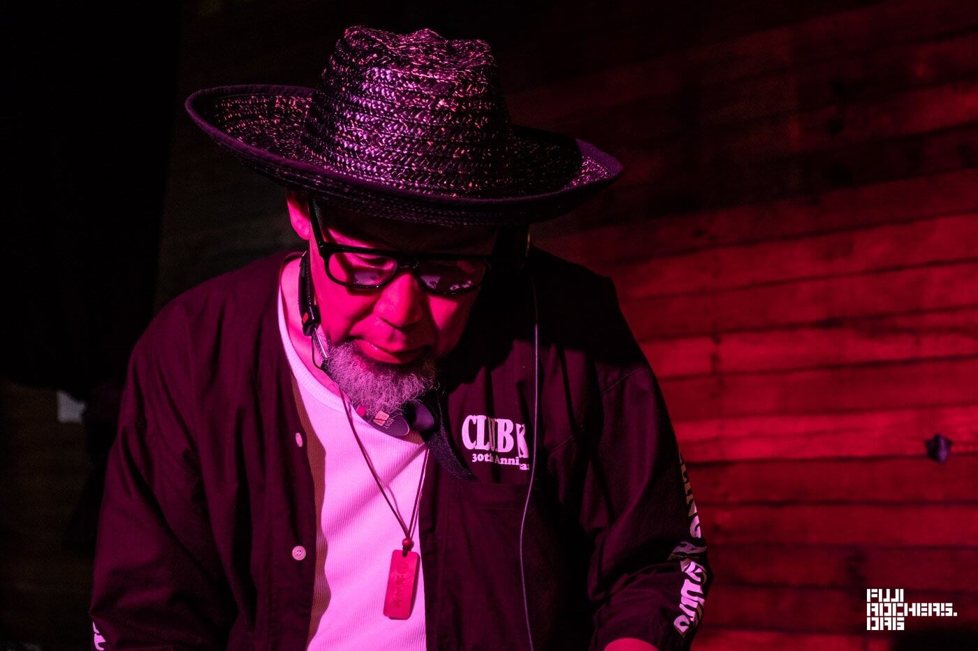 DR. IHARA (CLUB SKA)