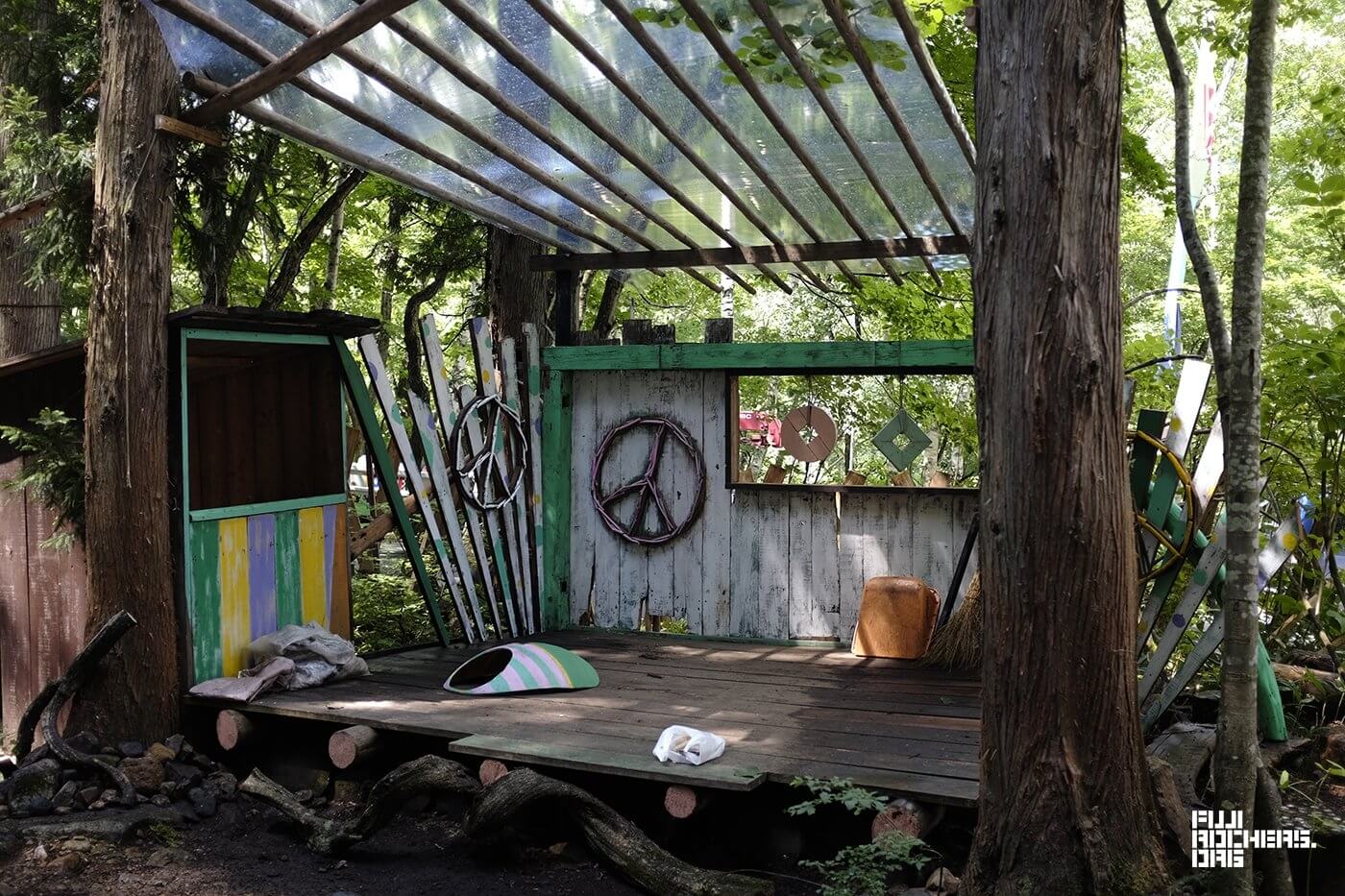 キッズランドには野に咲く花