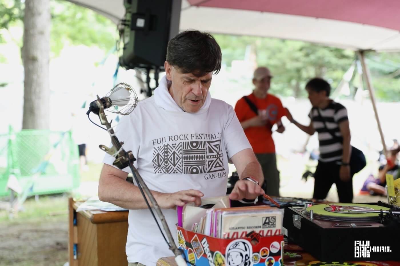 JIM WEST – Jim’s Vinyl Nasium