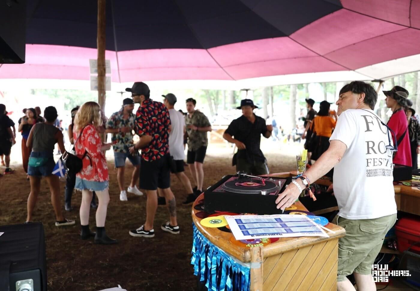 JIM WEST – Jim’s Vinyl Nasium