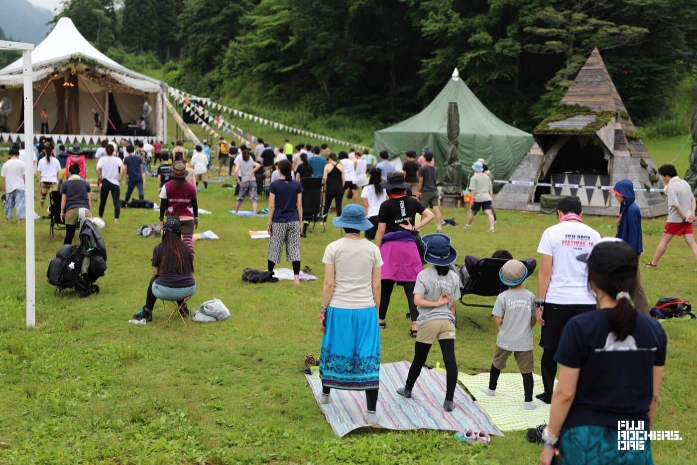 ヨガワークショップ/BASEWORKS