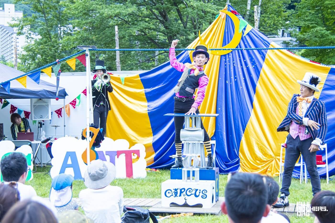 クロワッサンサーカス