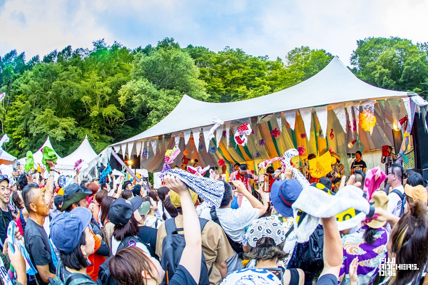 柳家睦とラットボーンズ