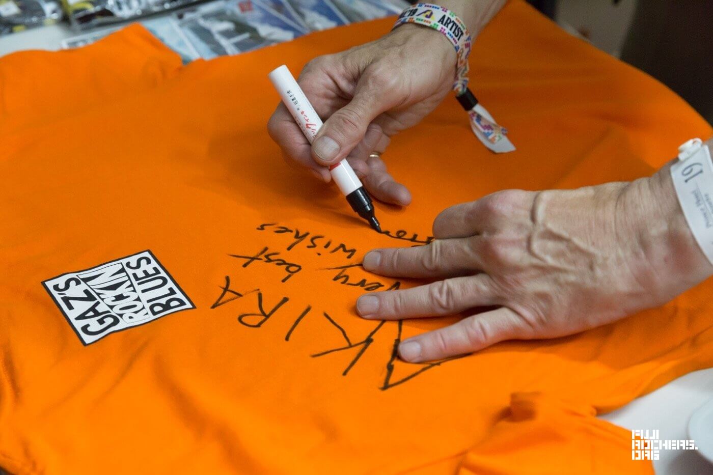 GAZ MAYALLサイン会のようす!