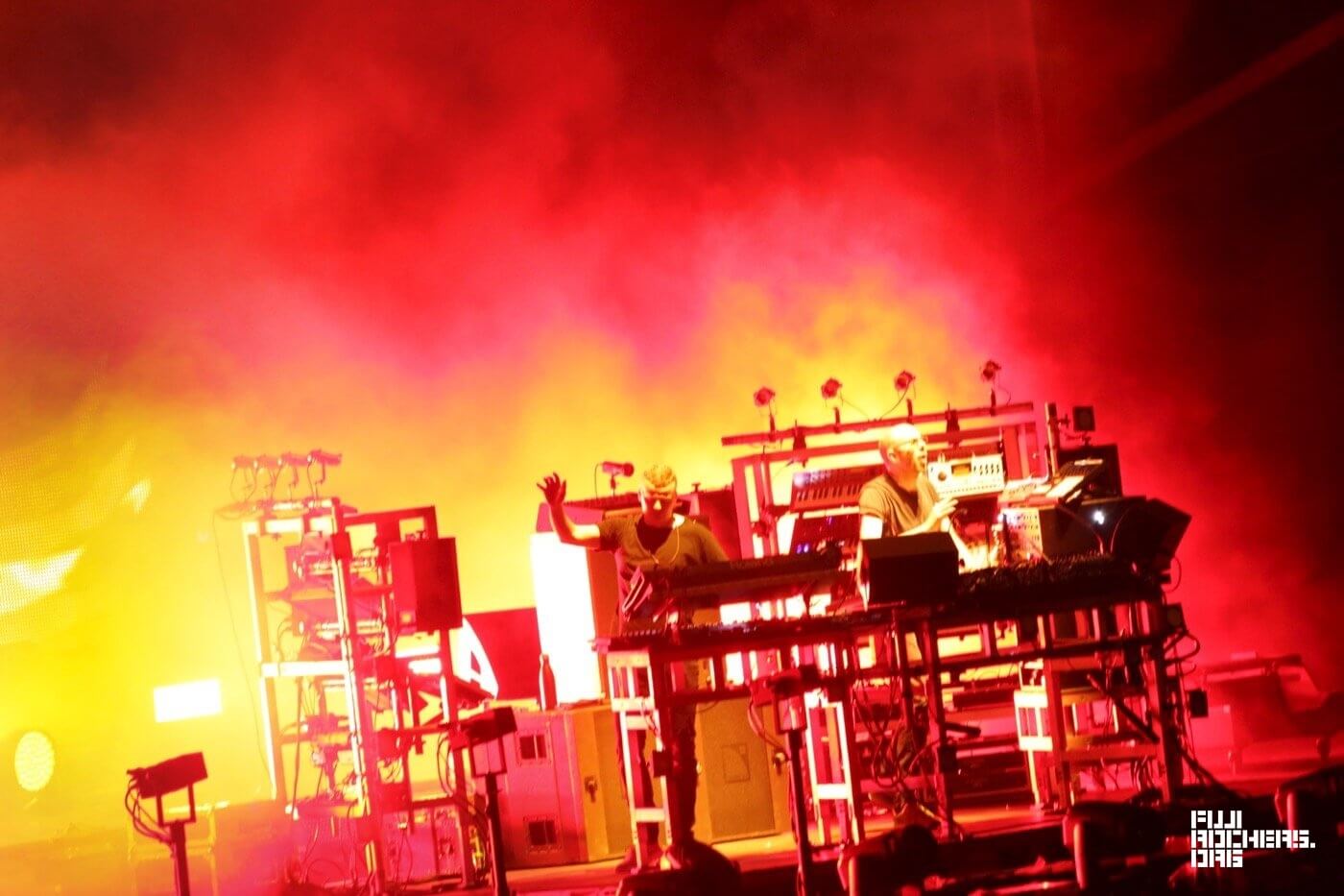 THE CHEMICAL BROTHERS