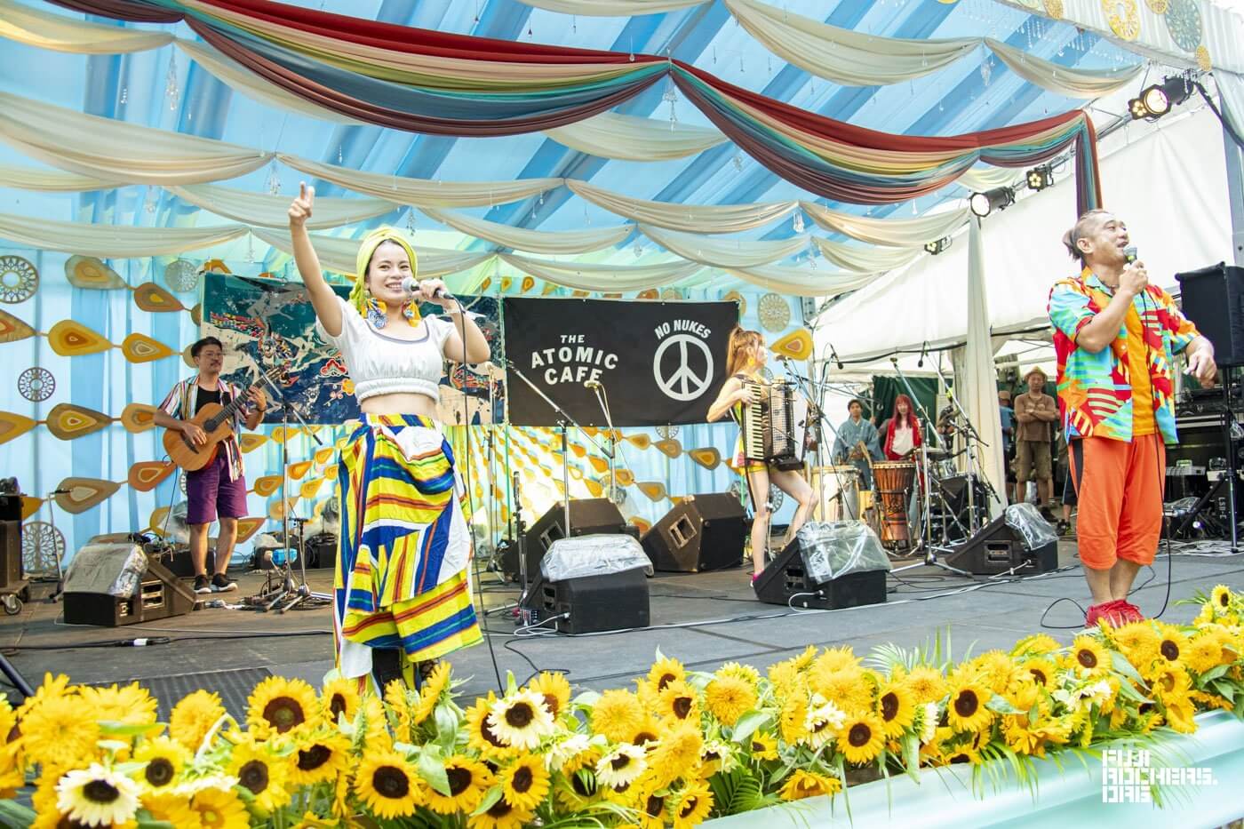 アトミック・カフェ KACHIMBA feat.RITTO,仲宗根創