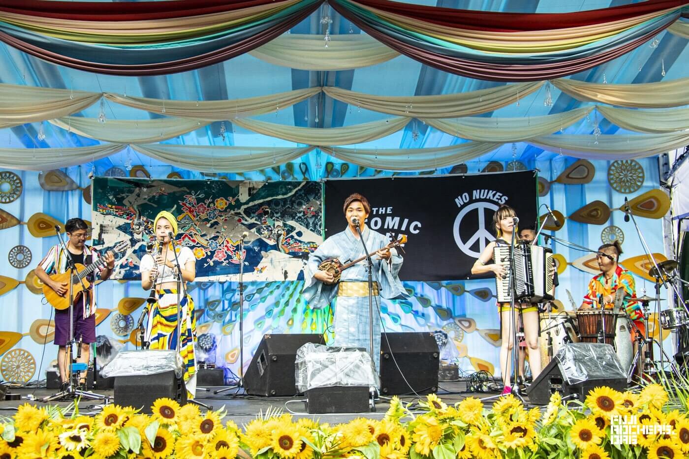 アトミック・カフェ KACHIMBA feat.RITTO,仲宗根創