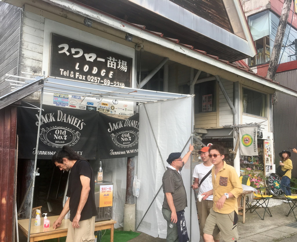 JOE’S GARAGE @ スワロー苗場ロッジ