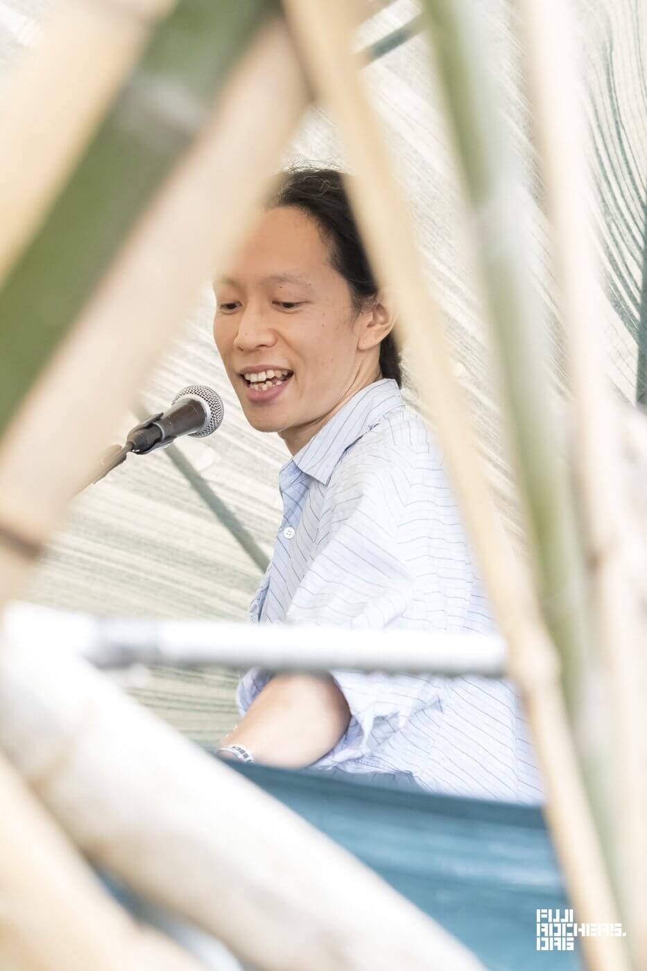 ERUSAERT AMIHSUKAY（水曜日のカンパネラ×オオルタイチ）