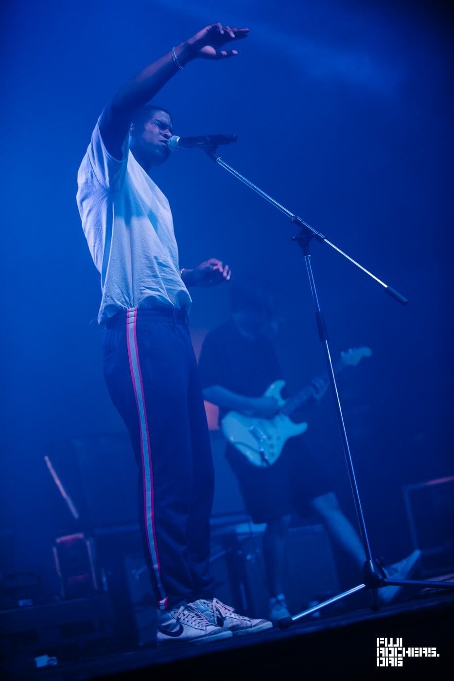 DANIEL CAESAR