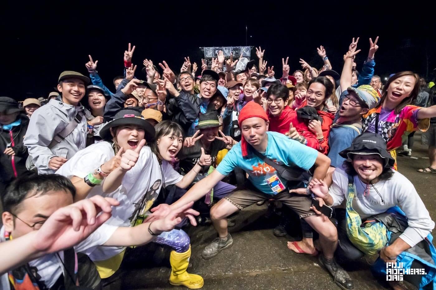 ”POWER TO THE PEOPLE”を聴きながら