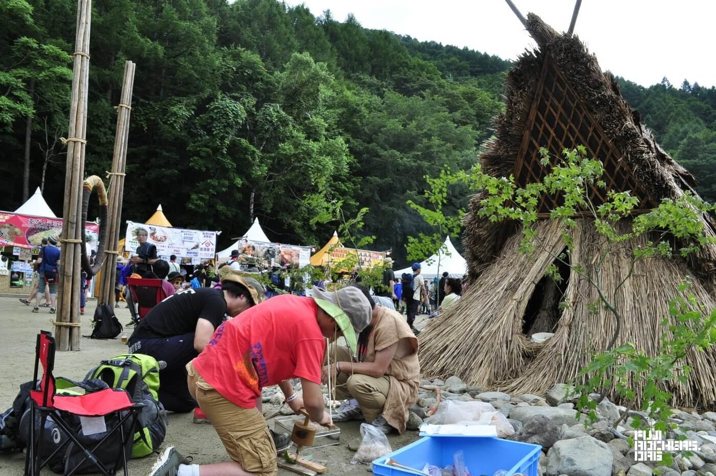 奥地のオレンジカフェで火起こし体験!