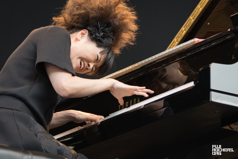 Hiromi The Trio Project feat. Anthony Jackson and Simon Phillips