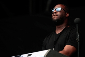 ROBERT GLASPER EXPERIMENT