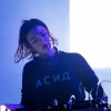 NINA KRAVIZ