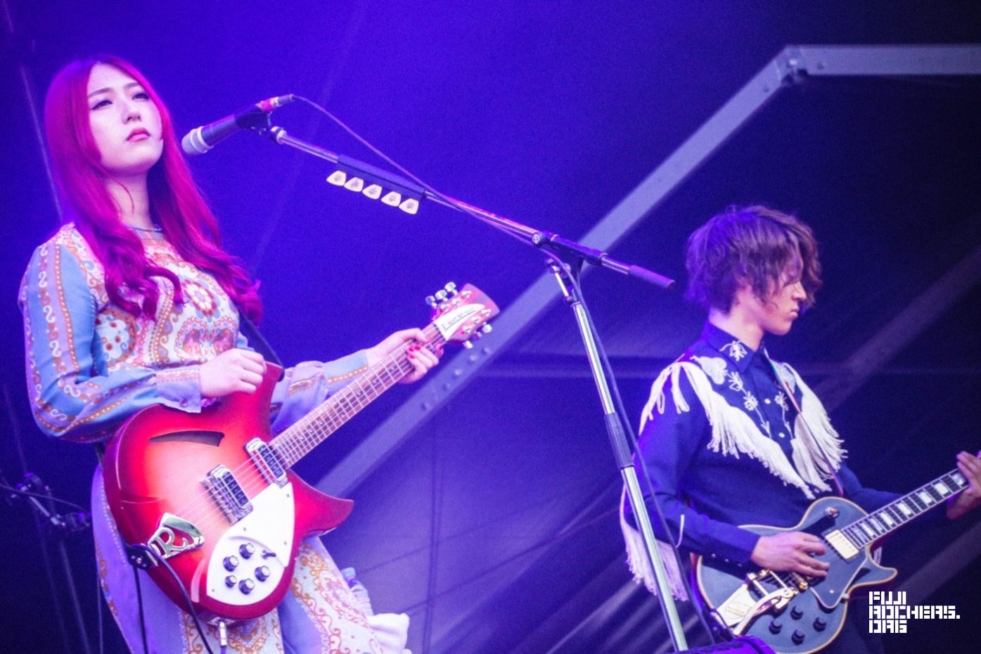 GLIM SPANKY