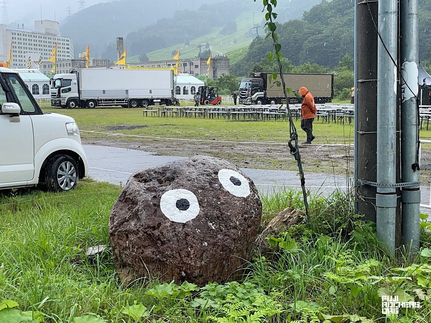 ゴン（どん）なときも　苗場で待っていてくれる