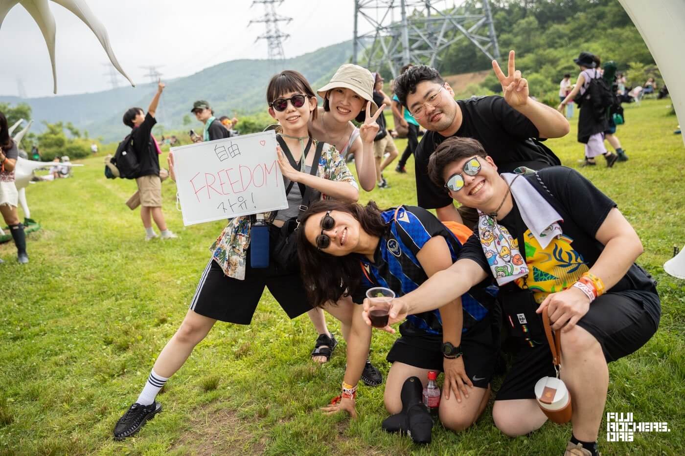 100人に聞いた！「なぜ今年FUJI ROCKに？」＃１