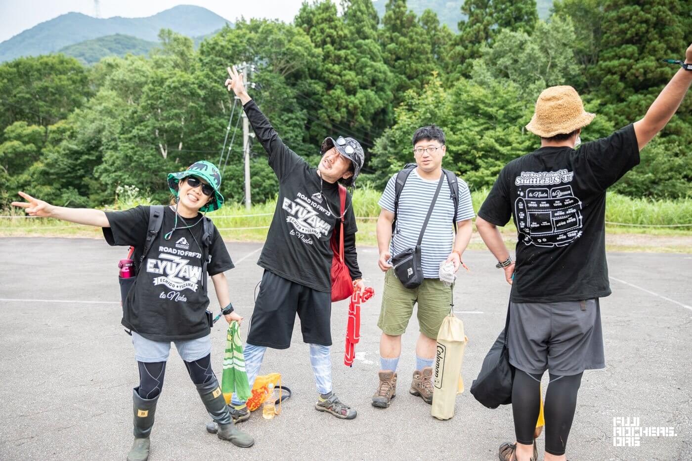 矢沢永吉への愛＆背中にはシャトルバスの！？