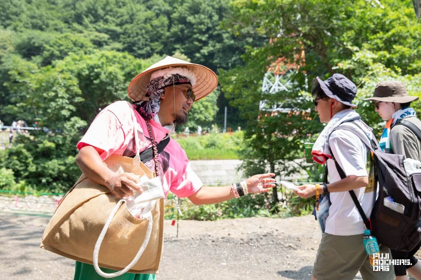 ティッシュを配りに苗場まで