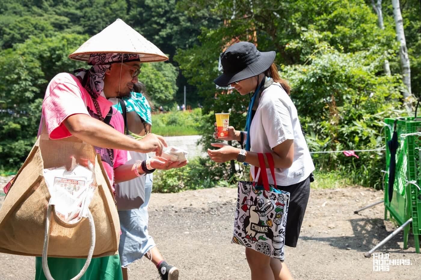 ティッシュを配りに苗場まで