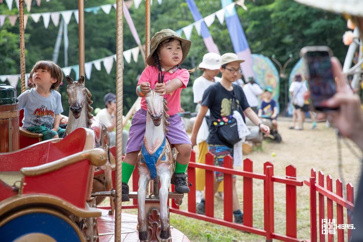 FUJI ROCKを楽しむ子ども達＃９