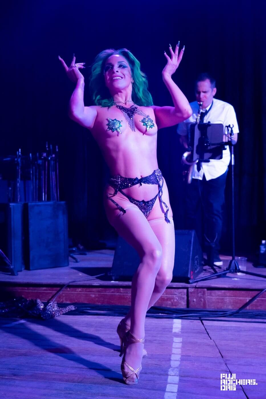 BIG WILLIE’S BURLESQUE