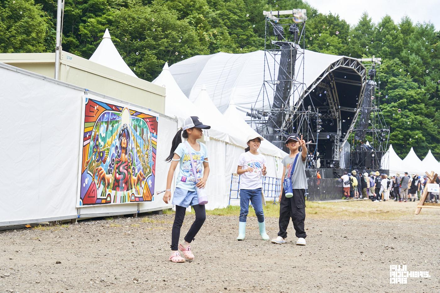 シャボン玉って楽しいよね