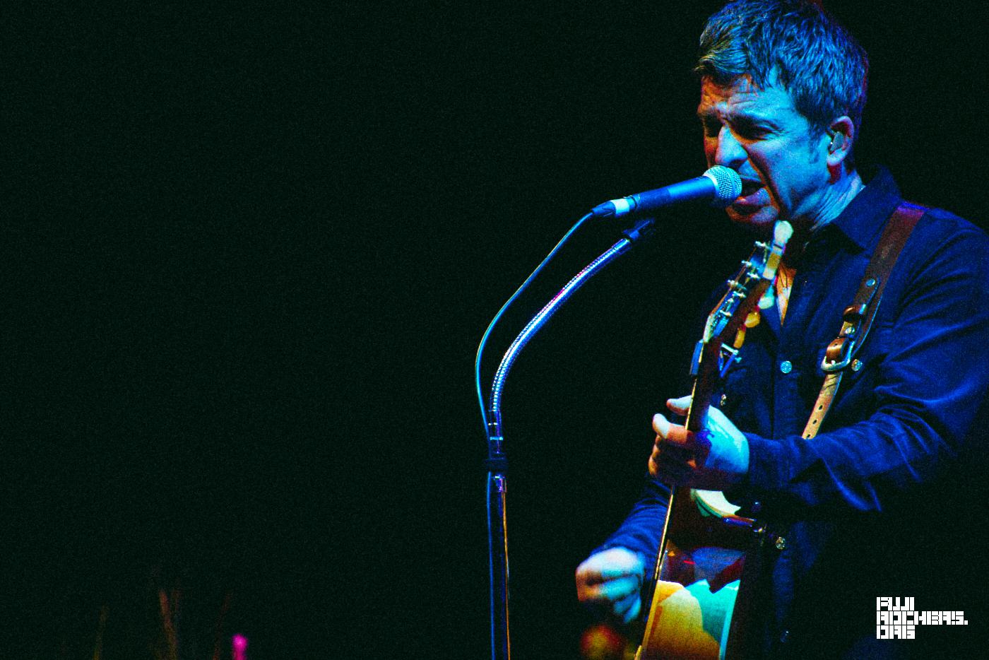 NOEL GALLAGHER’S HIGH FLYING BIRDS